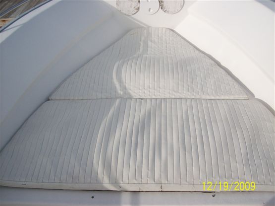 28ft Cape Horn #1 Boat Rental
